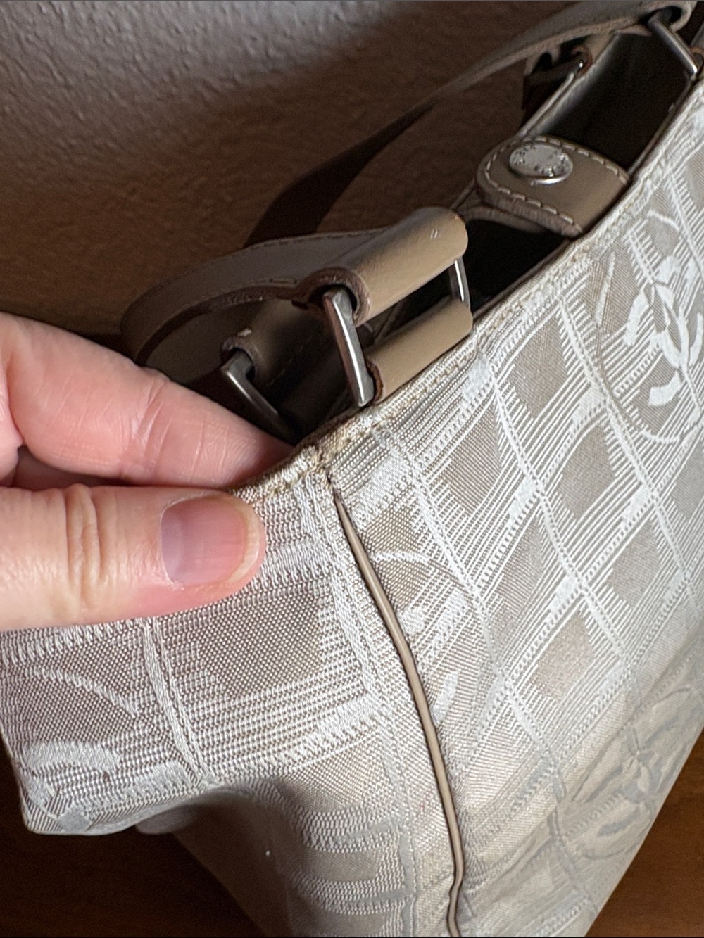 Chanel Travel Ligne Tote Bag - Neutral - Picture 14 of 16